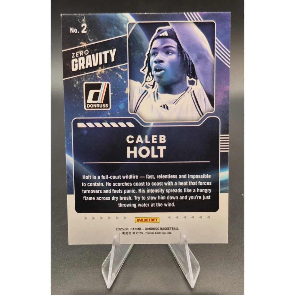 2025-26 Panini Donruss Caleb Holt #2 Zero Gravity Cosmic Purple /299 Wildcats